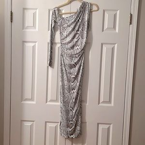 MISSGUIDED snake print dress